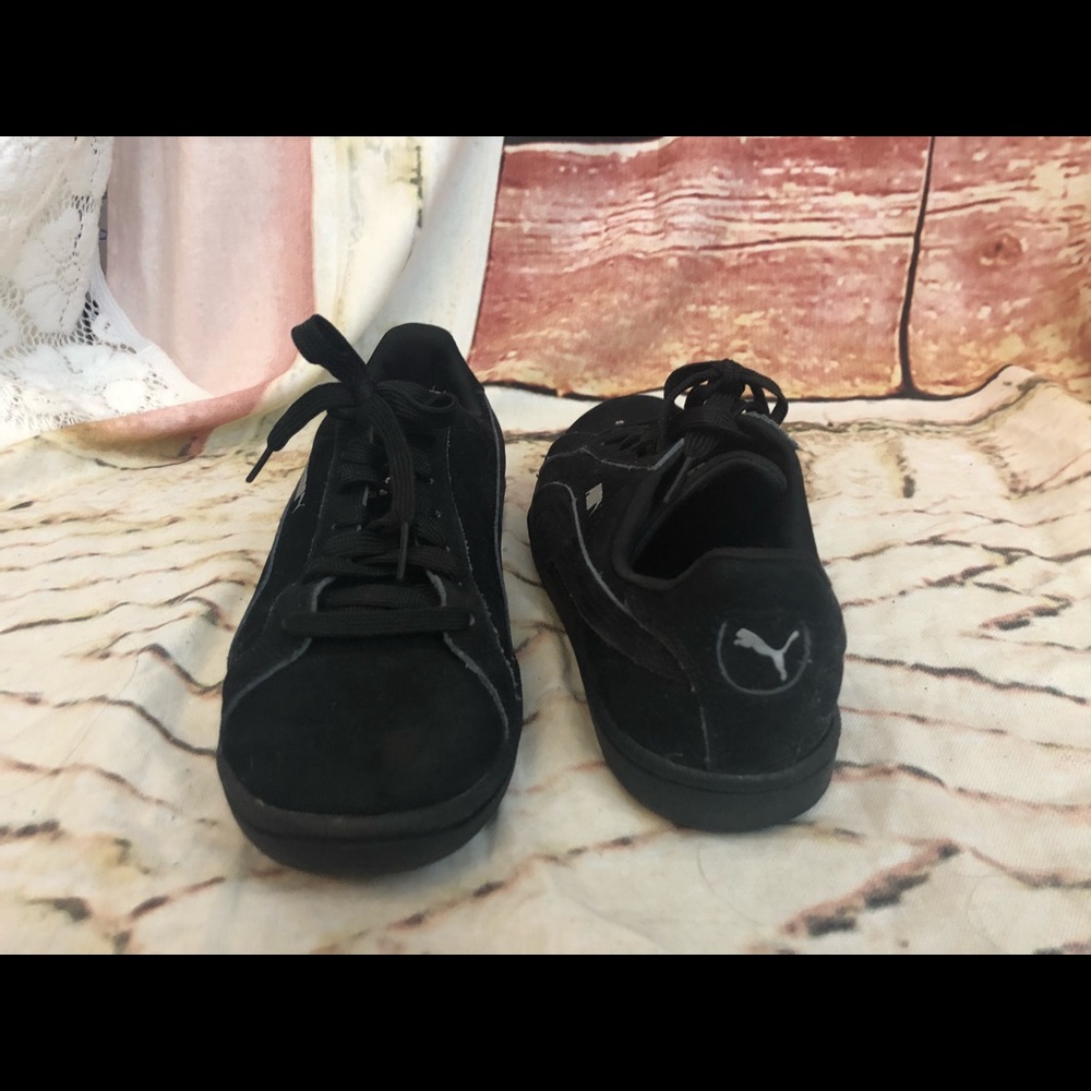 Puma Sneakers